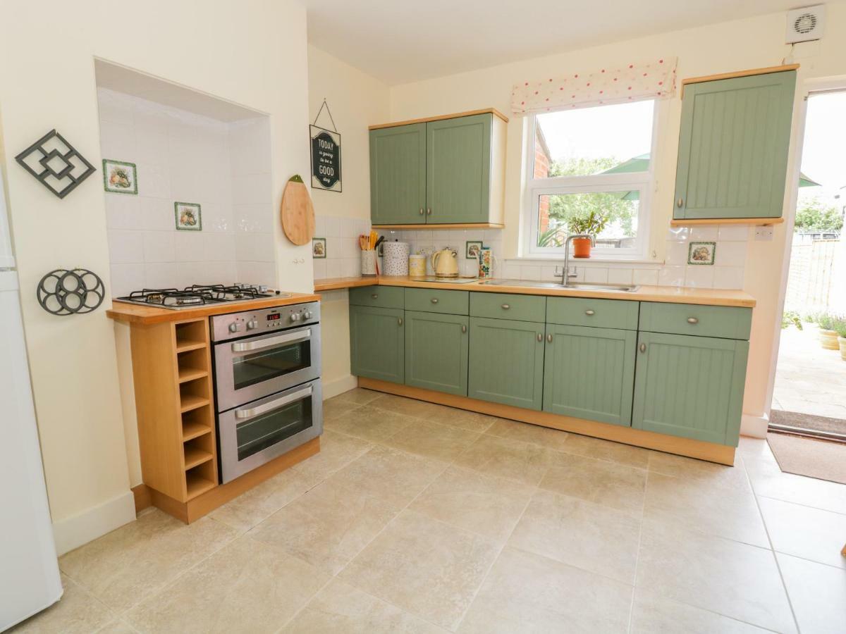 Sea View Cottage Frinton-on-Sea Bagian luar foto
